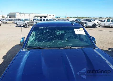 2016 Chevrolet Silverado 1500 1Lt z USA, uszkodzony, nr VIN 3GCPCREC1GG179930